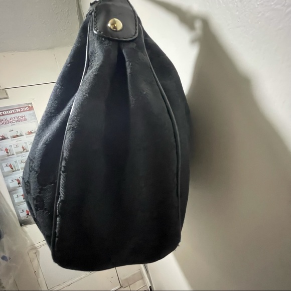 Gucci Monogram Sukey Hobo - Picture 4 of 13